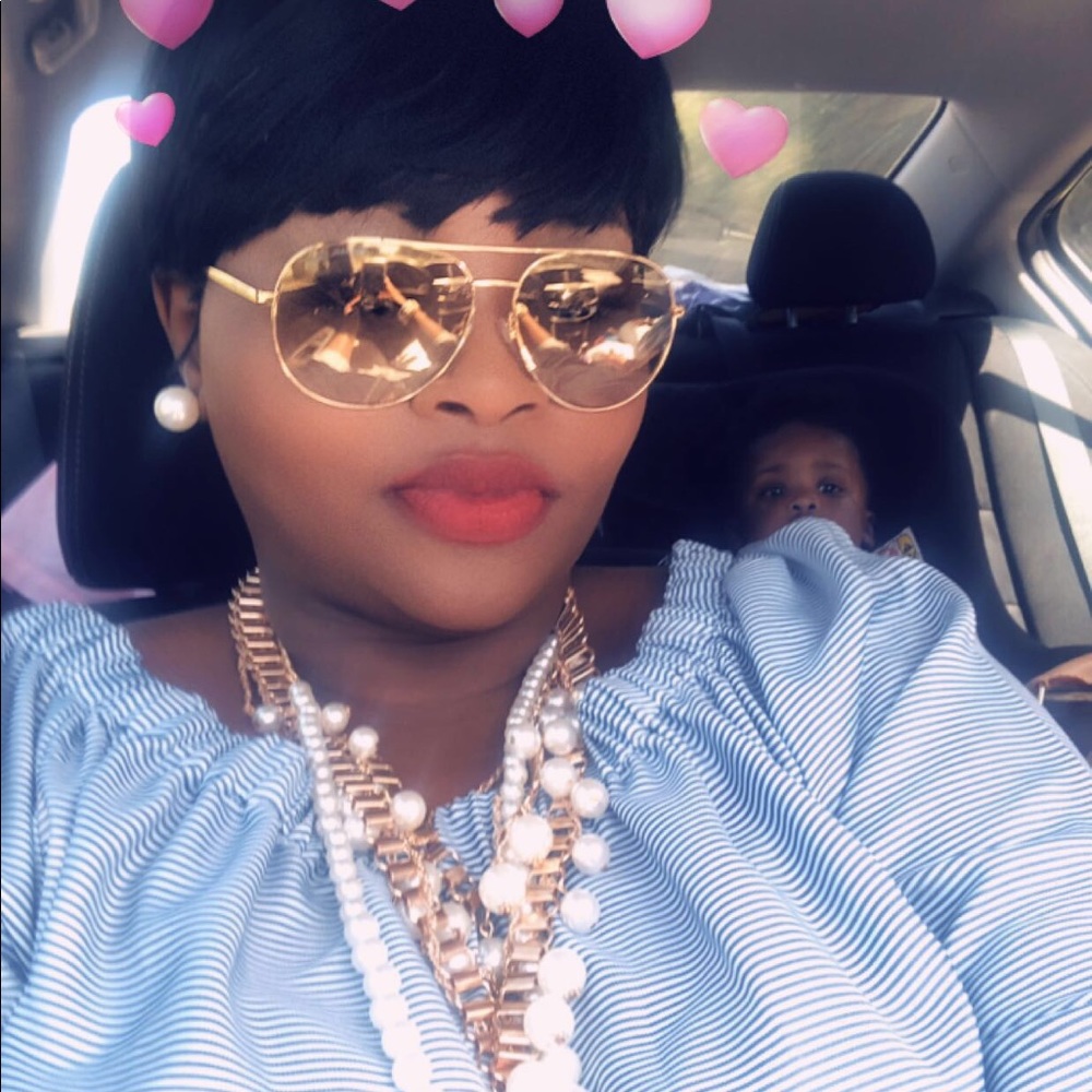 Meet your Posher, Kimberly